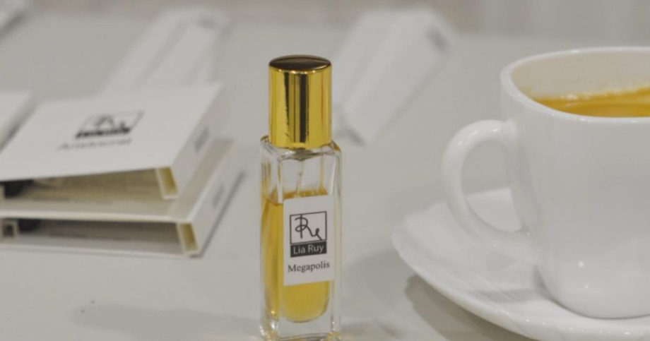 4 парфюма, с которыми можно пойти на работу. Они никого не «задушат» ➤ Главное.net