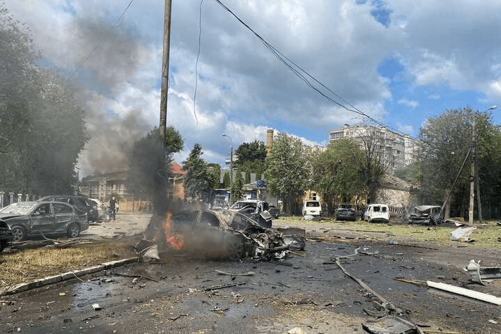 “Вишки Бойка” в Чорному морі горять уже місяць після удару ЗСУprozoro.net.ua