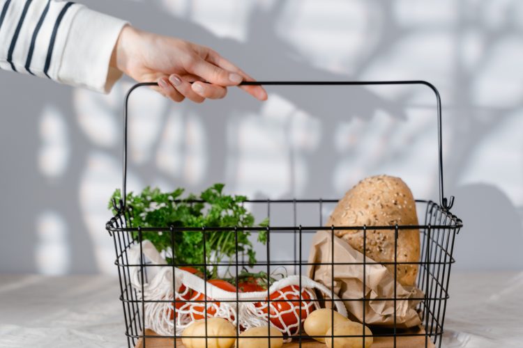 Жити стало дорожче: як змінилися ціни на продукти і послуги