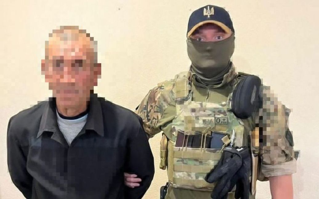 Допомагав окупантам грабувати односельців: фото колаборанта ➤ Prozoro.net.ua