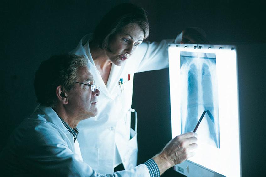 Vierjähriger klagt über Bauchschmerzen – das Röntgenbild verblüfft die Ärzte! ➤ Prozoro.net.ua