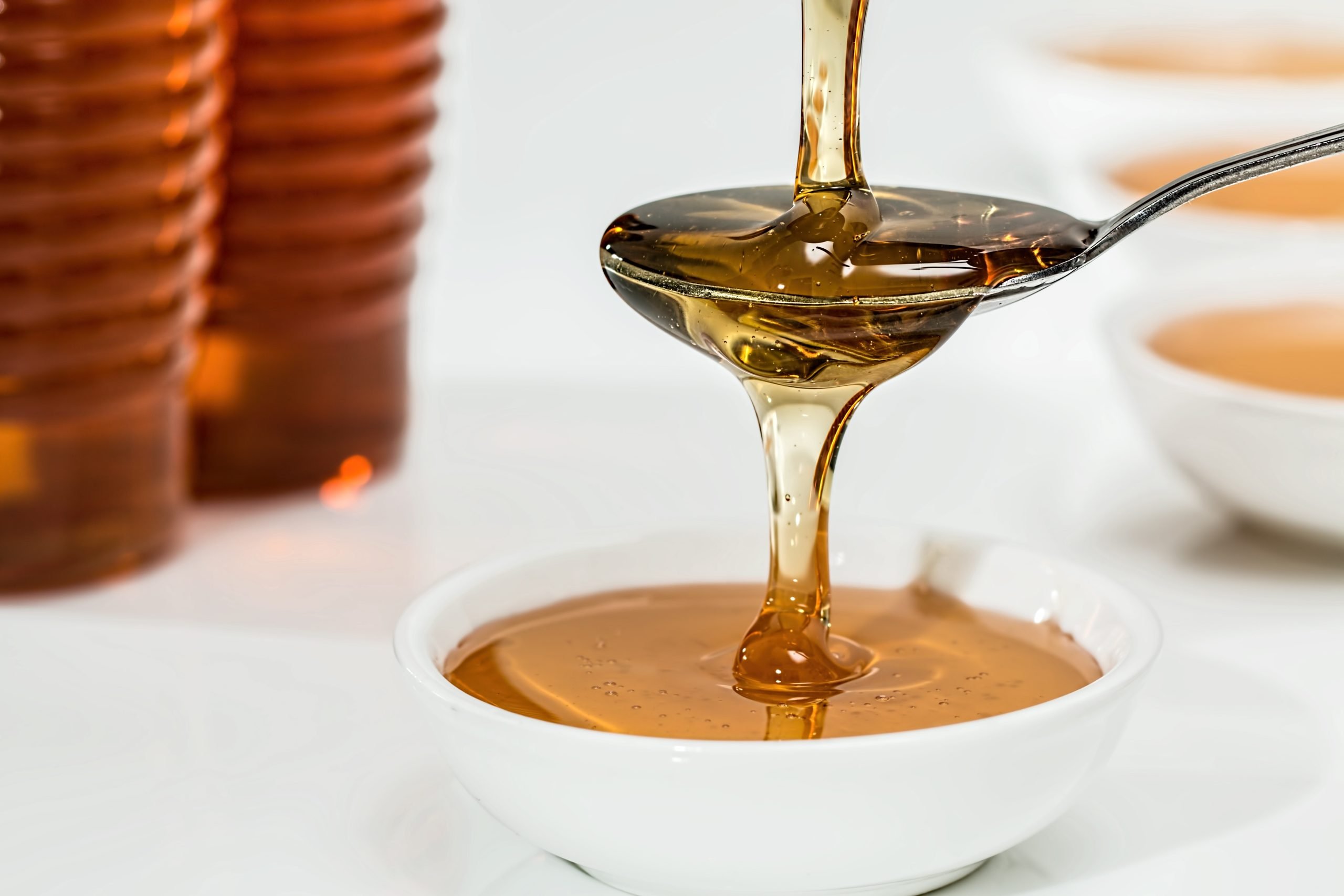 Секретний лайфхак, як ефективно перевірити якість меду ➤ Infotime.co