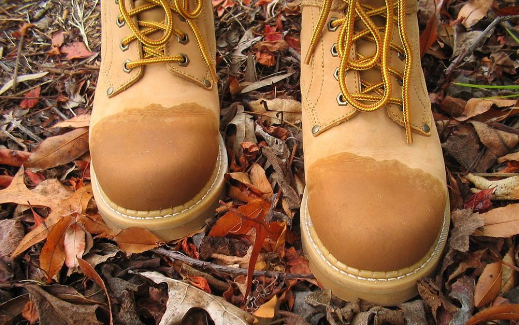 Як захистити взуття від промокання: найбільш дієві способи
