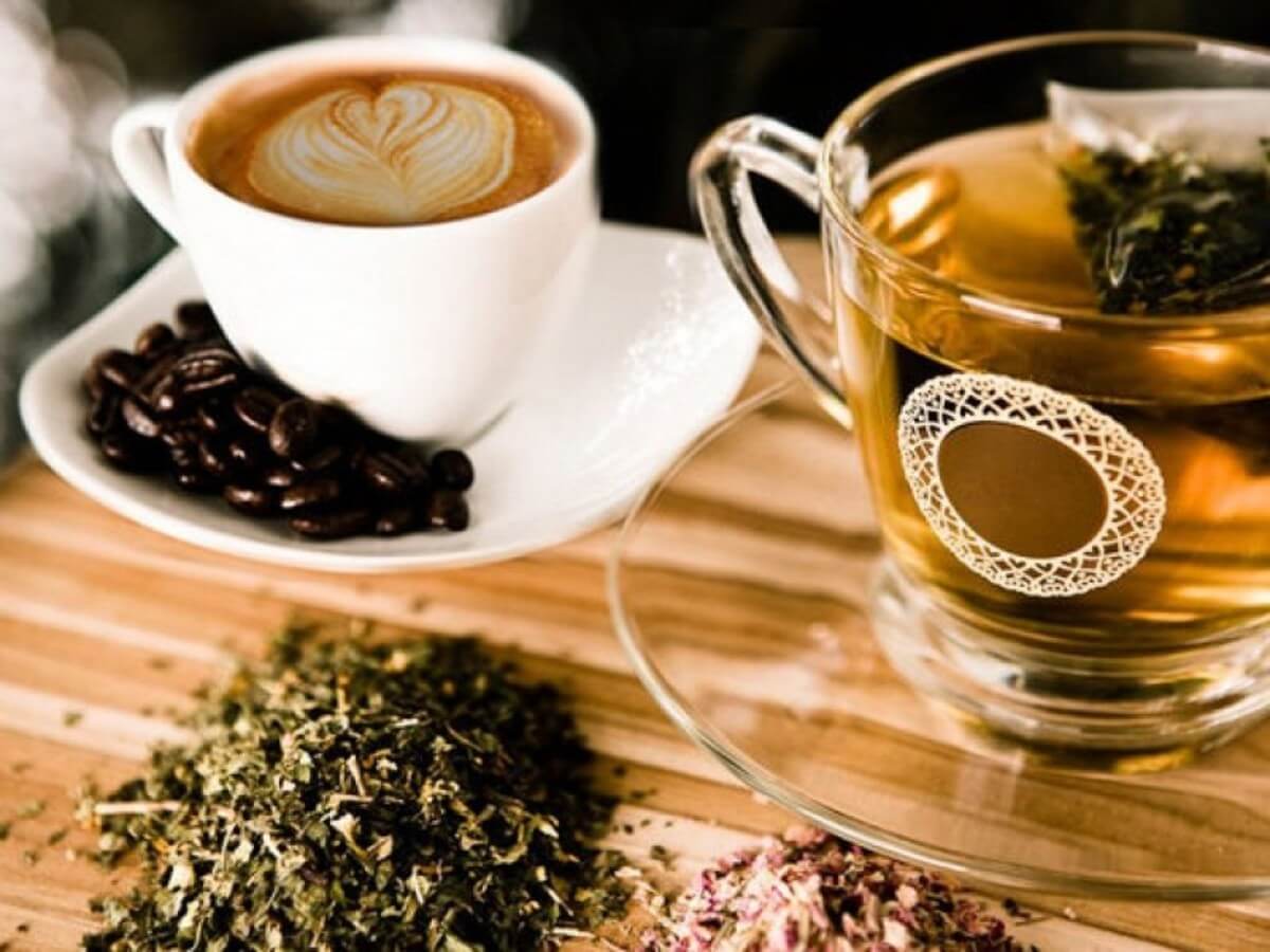 Диетолог советует заменить утренний кофе чаем