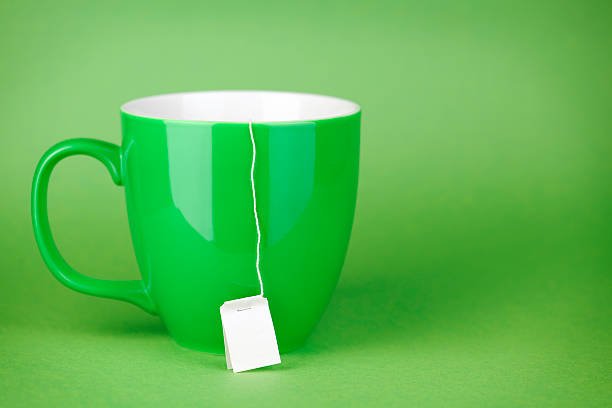 Трюк с ярлыком на пакетике: заваривайте чай без хлопот