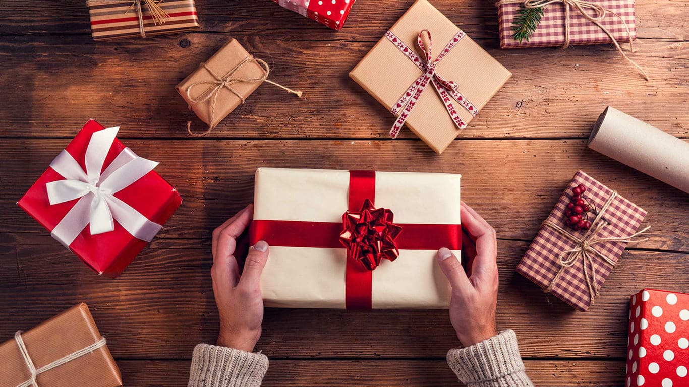 Уникайте цих подарунків: прикмети та забобони