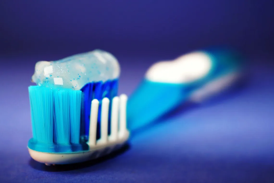 Зубная паста не только для зубов: необычные способы применения в повседневной жизни