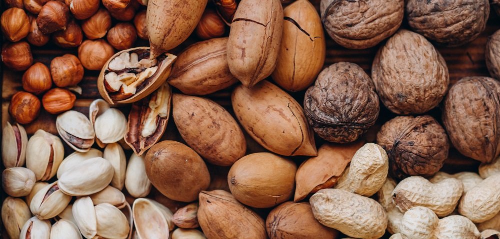Сырые или жареные: как правильно есть орехи