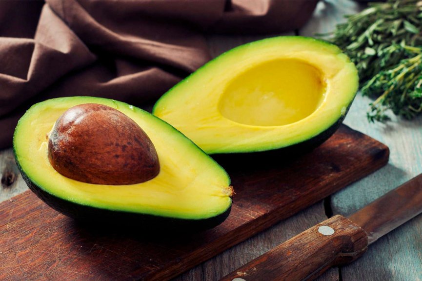 Простой способ для гурманов: как сделать, чтобы авокадо созрел 15 минут