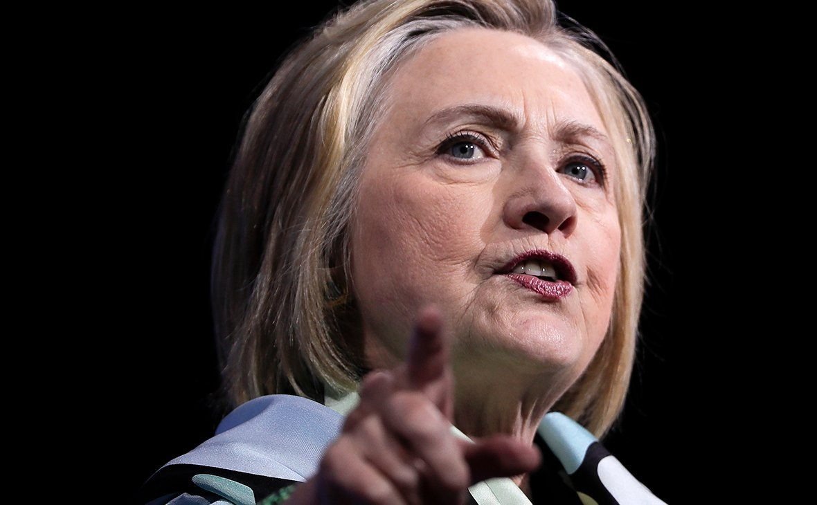 Momen-momen jujur ​​Hillary Clinton di depan kamera