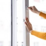 Чи дійсно треба мити вікна перед Великоднем: що кажуть прикмети ➤ Infotime.co