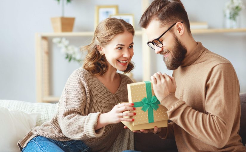 Что нельзя дарить мужчине: 5 подарков с плохой энергетикой ➤ Infotime.co