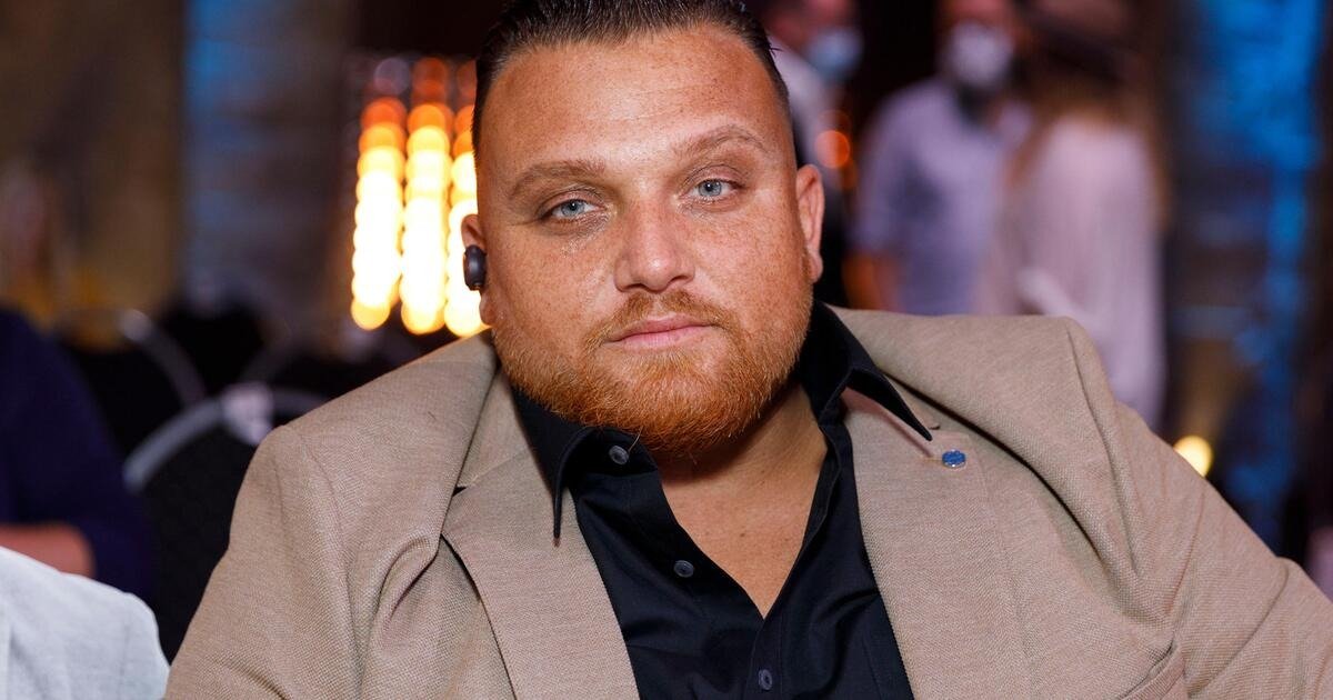 Menowin Fröhlichs Ehe am Rande des Scheiterns? Singer wendet sich wütend an die Gemeinde