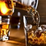 Бурбон чи віскі: у чому різниця між двома популярними напоями ➤ Infotime.co