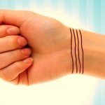 ¿Tienes estas rayas en la muñeca? Descubre qué significa cada una ➤ Infotime.co