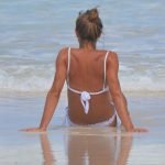 ¿Qué le pasó a la chica que se durmió en la playa? ➤ Infotime.co