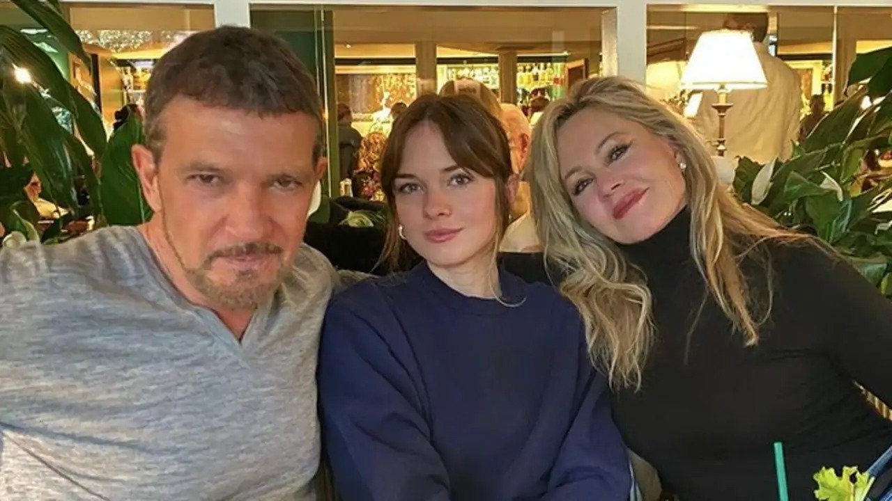 “Es la molestia de todos”: Las tensiones entre Antonio Banderas y Mélanie Griffith por la boda de su hija Stella del Carmen salen a la luz ➤ Infotime.co