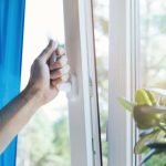 Вікна більше не пропускатимуть холод: прості способи утеплення на зиму ➤ Infotime.co