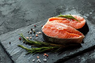 П’ять продуктів з омега-3, які перевершують лосось