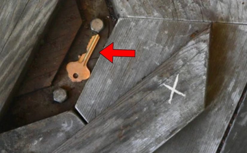 Nach dem Tod ihres Mannes entdeckte sie einen alten Schlüssel – und er enthüllte eine Vergangenheit, die er 50 Jahre lang verborgen gehalten hatte ➤ Infotime.co