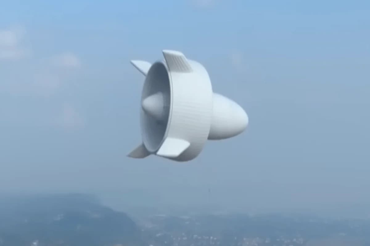 Китай запустил первую в мире летающую электростанцию ​​(видео)