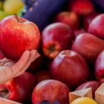 Чому блищать магазинні яблука та чи безпечні вони ➤ Infotime.co