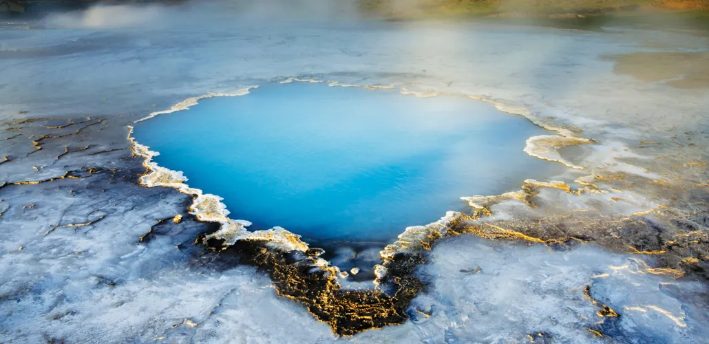 На глубине обнаружили «ад» с температурой воды 400 ° C: там кишит жизнь ➤ Главное.net