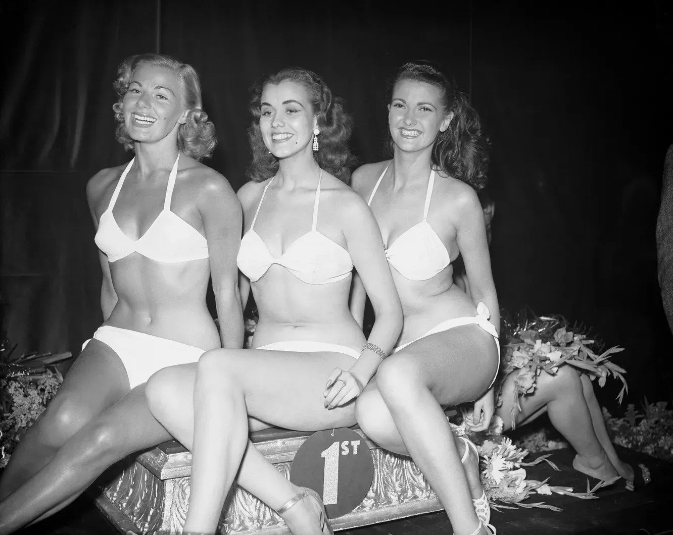 Diese Fotos blieben lange verborgen: Was hat der Ruhm mit der ersten Schönheit der Welt gemacht?