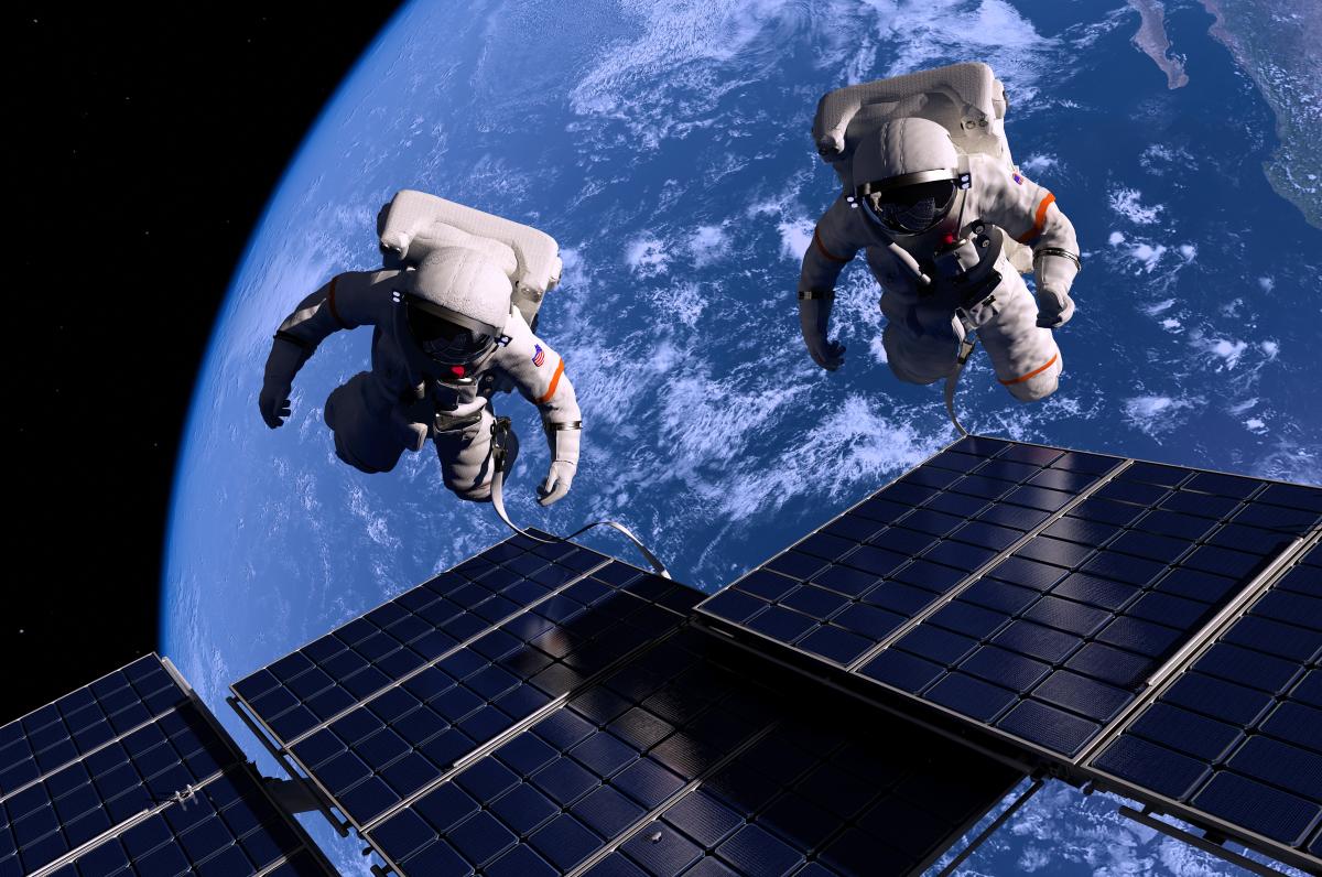 Модный дом Prada создал скафандры для миссии NASA на Луну ➤ Главное.net