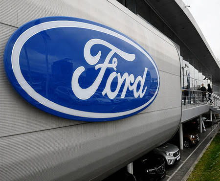 Ford звільнив працівників після впровадження ШІ, а потім визнав помилку