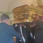 Di Balik Pemakaman Senilai Jutaan Dolar Seorang Raja Gipsi: TV, Emas, dan Rumah Mewah Bawah Tanah! ➤ Infotime.co