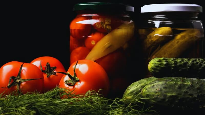Чем заменить уксус в консервации: эти продукты удивят даже опытных хозяек