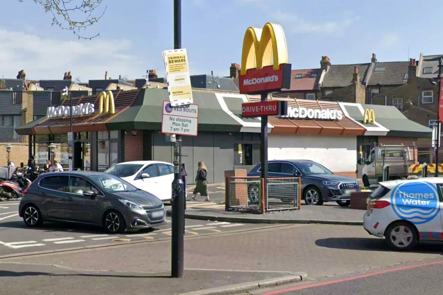 Чоловік, який почав працювати в McDonald’s 50 років тому, тепер володіє 6 ресторанами
