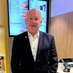 Чоловік, який почав працювати в McDonald’s 50 років тому, тепер володіє 6 ресторанами ➤ Infotime.co